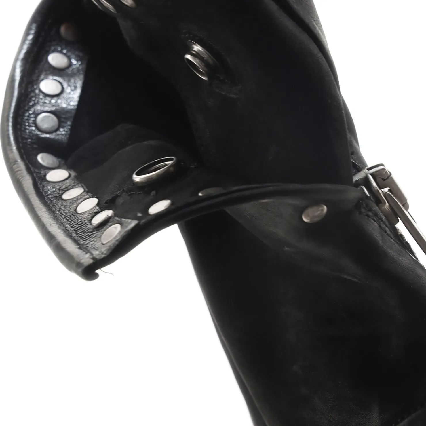 A.S.98 STIEFEL ARVINIA