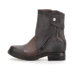 A.S.98 STIEFELETTEN AGULIA