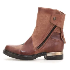 A.S.98 STIEFELETTEN AGULIA