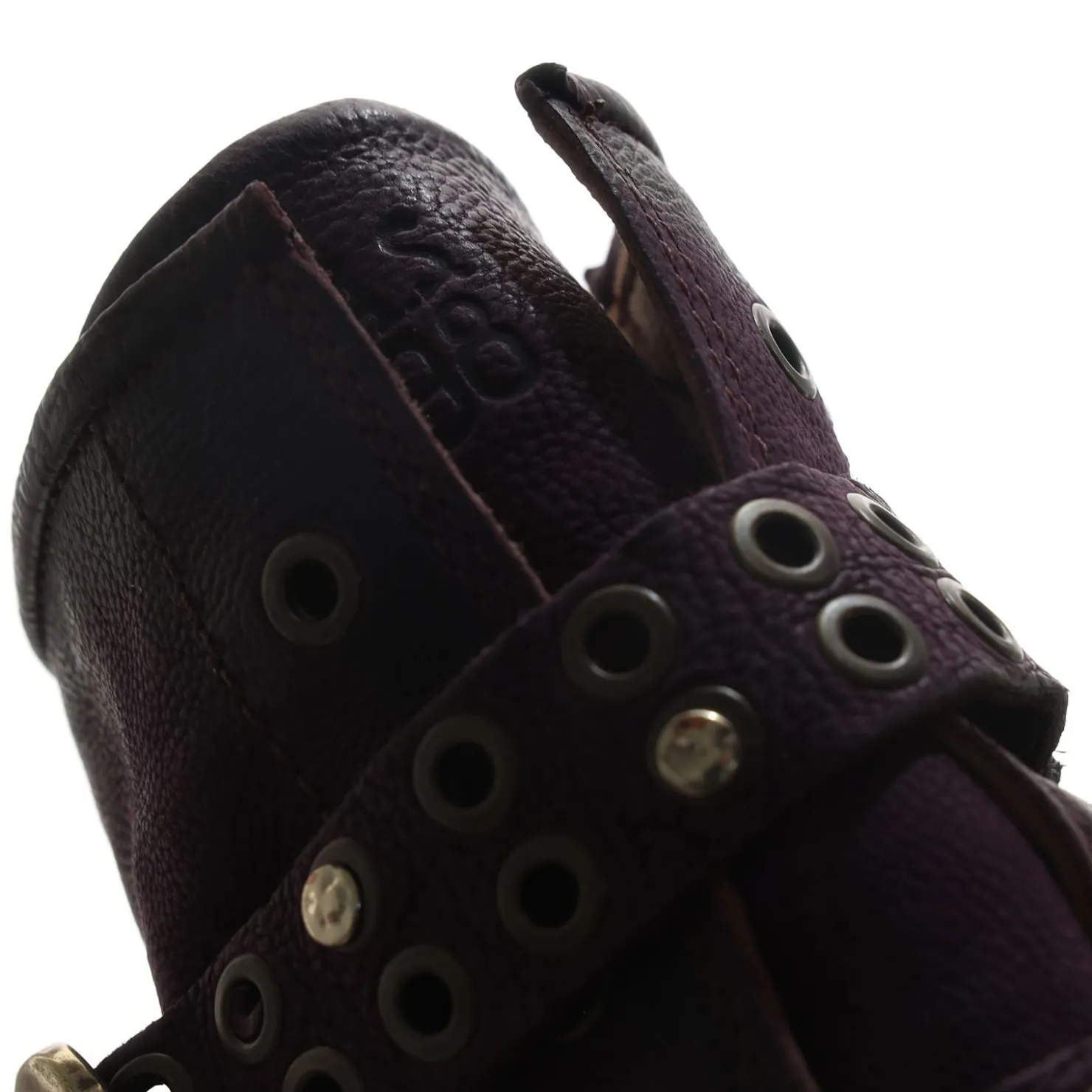 A.S.98 STIEFELETTEN ATTALLA