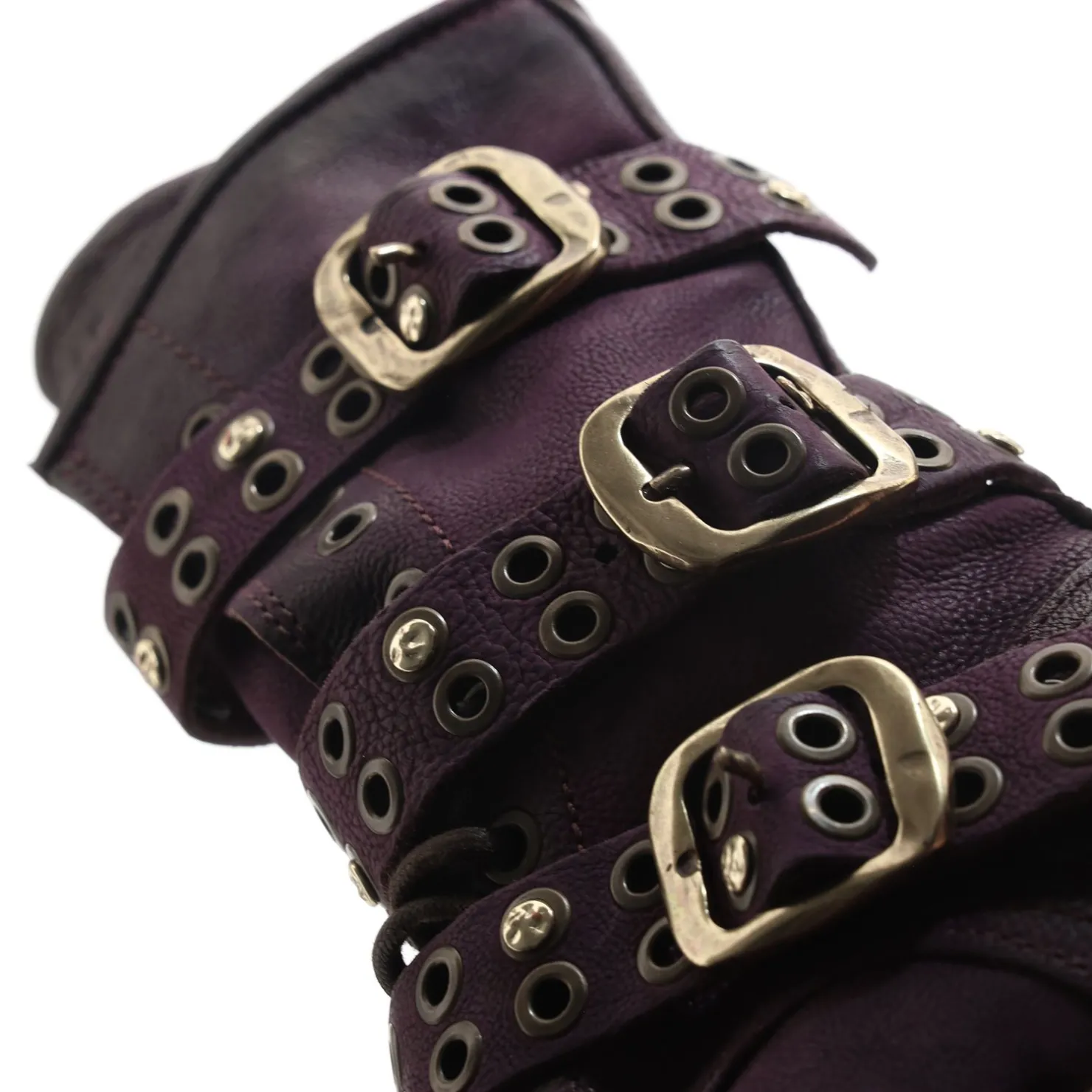 A.S.98 STIEFELETTEN ATTALLA