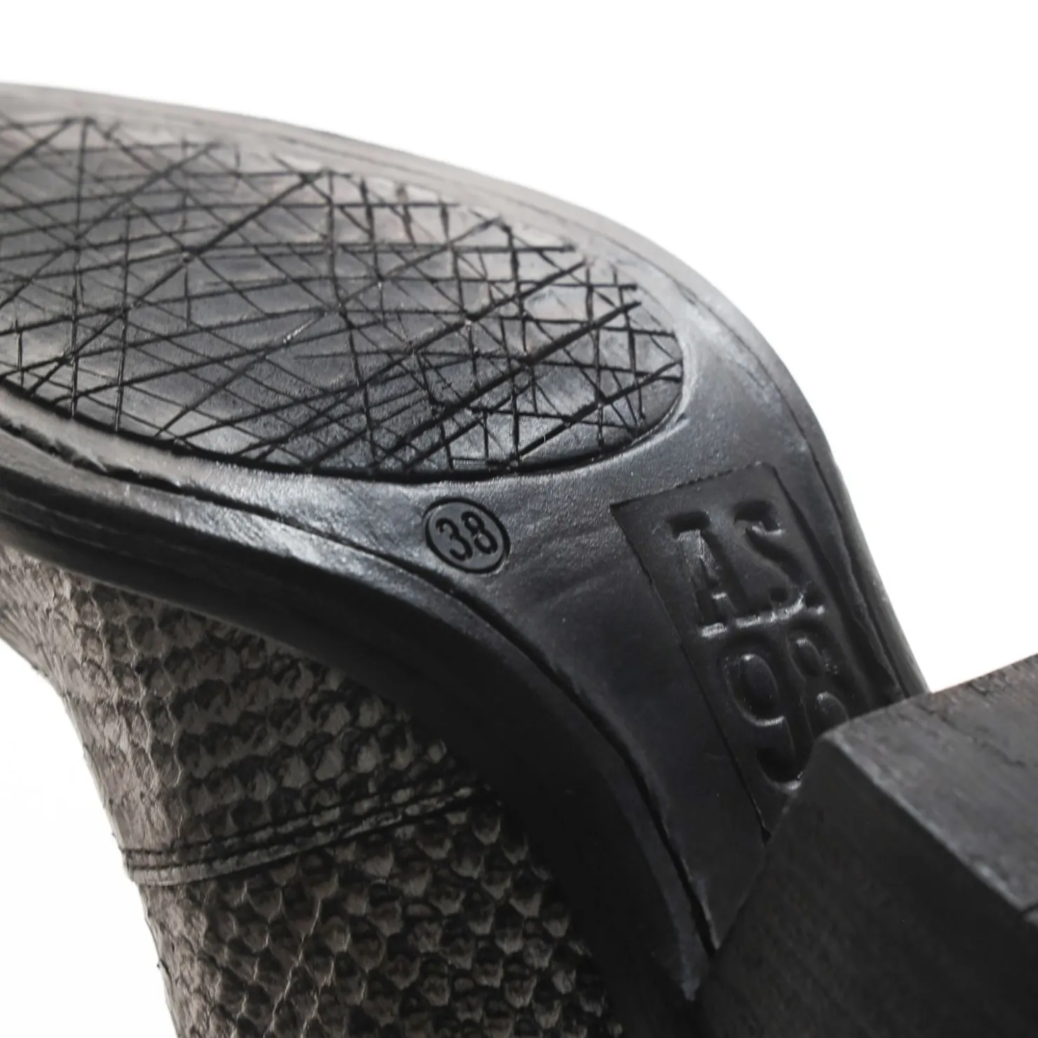A.S.98 STIEFELETTEN CALEA