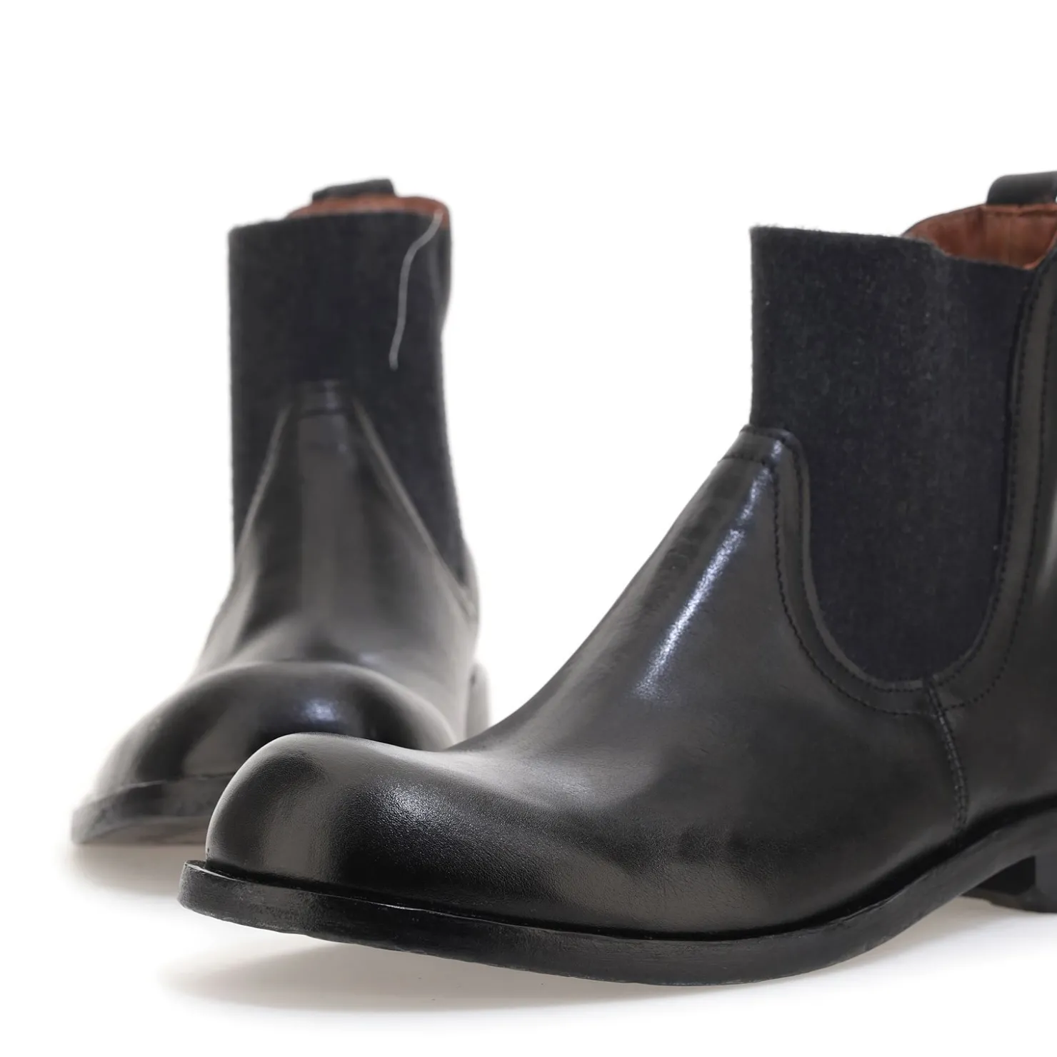 A.S.98 STIEFELETTEN PIERS